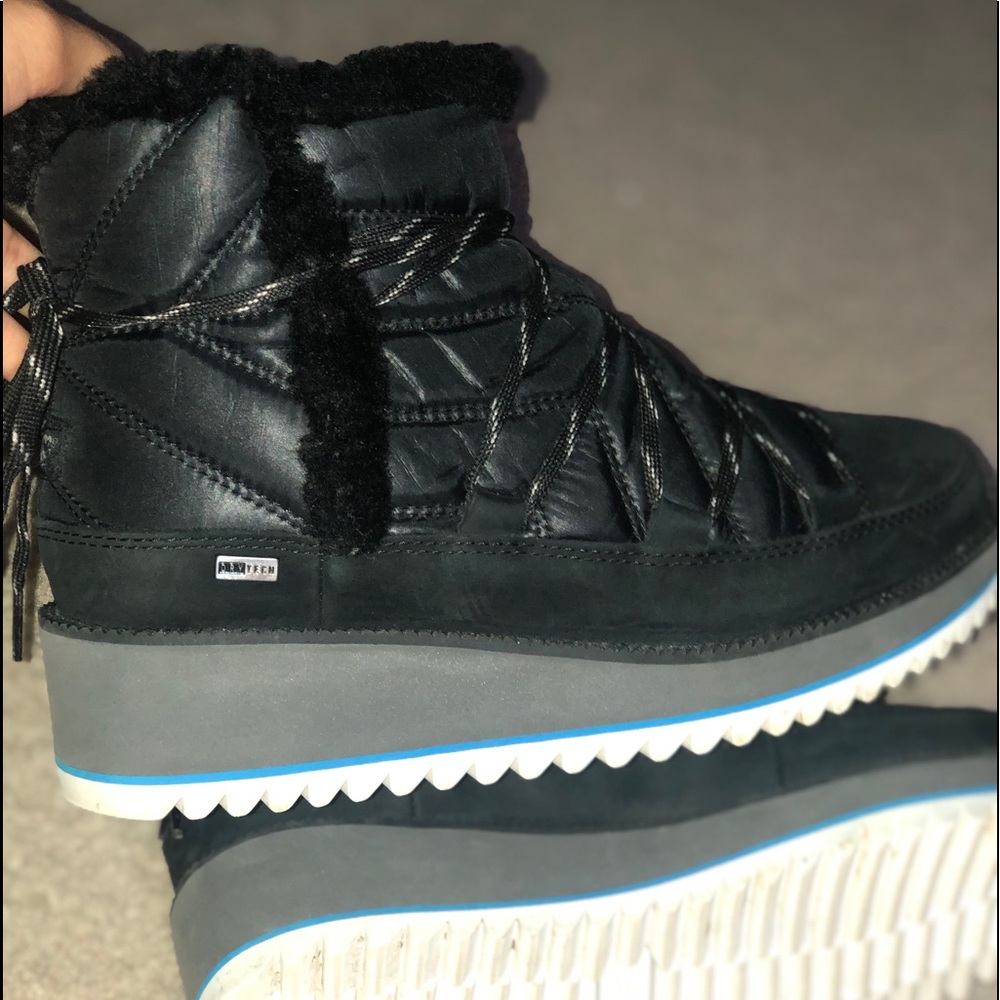 Ugg boots.